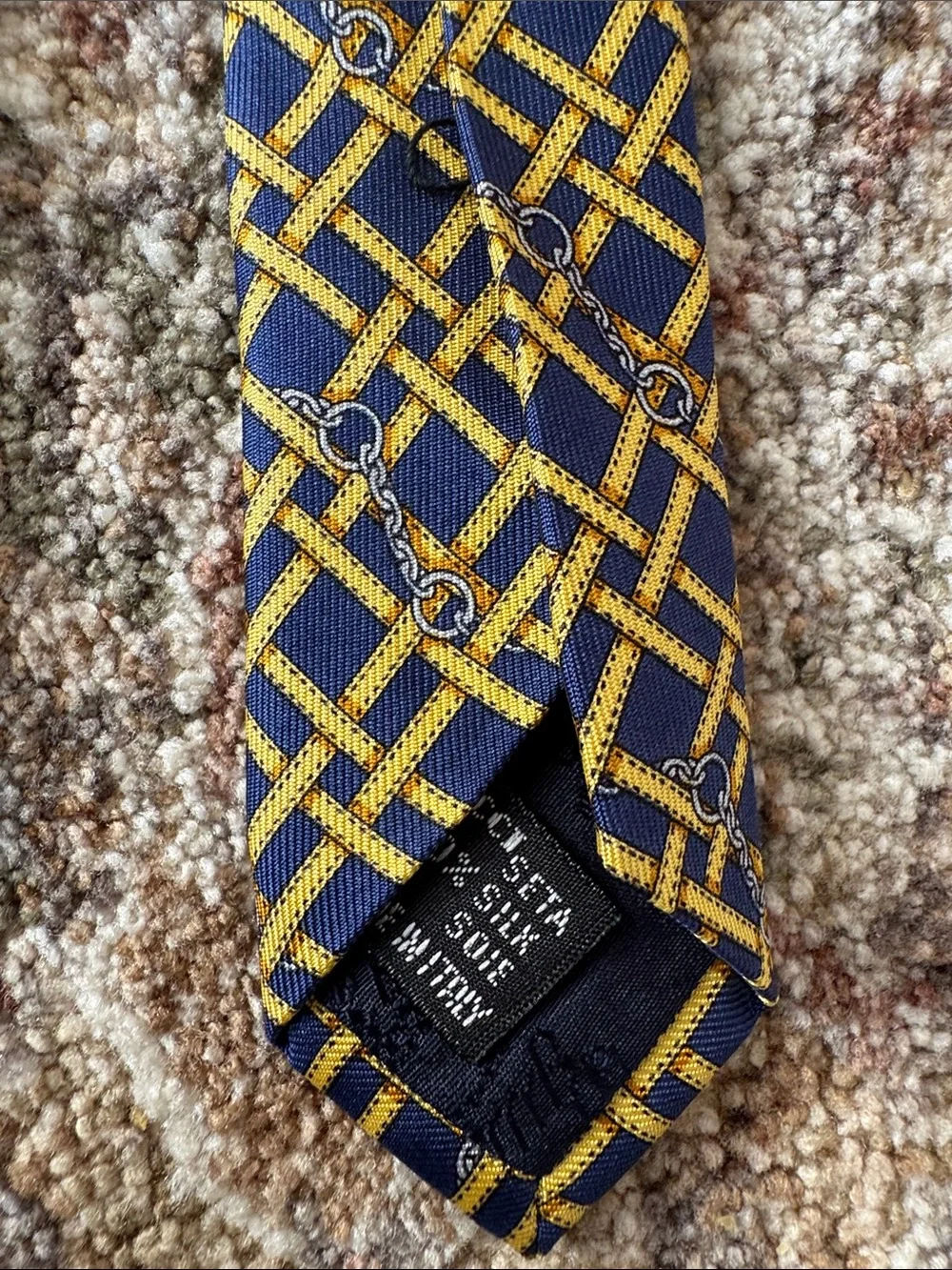 Gucci silk tie